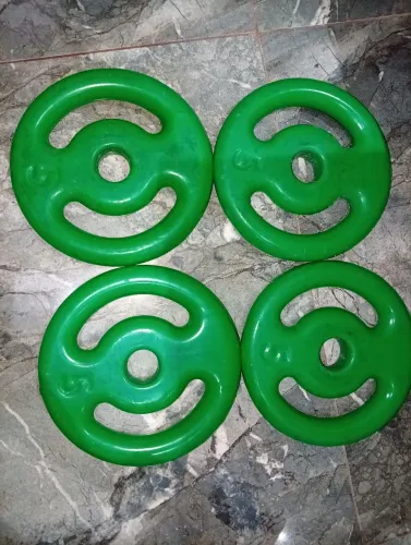 Anilhas são 4 de 5 kg enburachado