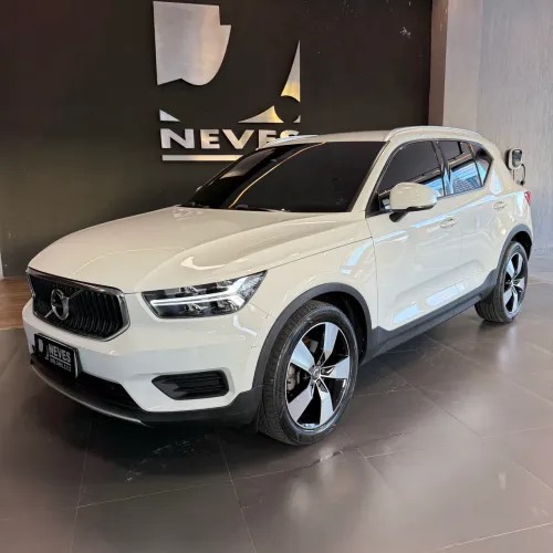 Volvo XC40 T-5 Momentum 2.0 252cv AWD 2019