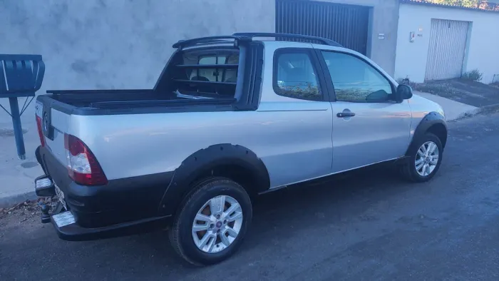 Fiat Strada Working 1.4 MPI Fire Flex 8V CD 2012