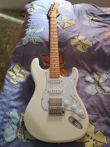 Guitarra Tagima T635 Classic Series