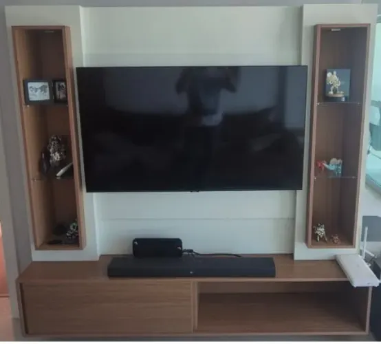Painel de TV com rack