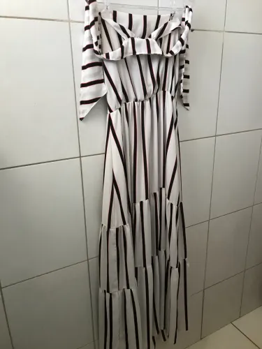 Vestido longo listrado