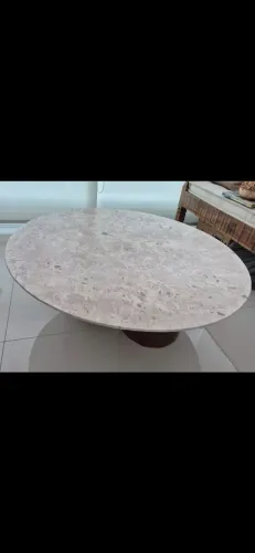 Tampo de mesa em mármore bege bahia