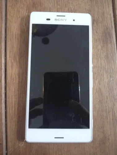Celular Sony Xperia para retirada de peças