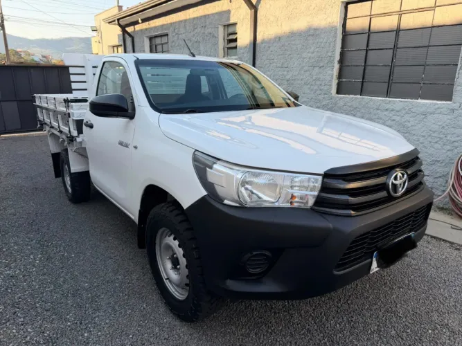 Toyota Hilux Chassi 4X4 2.8 TDI Diesel Mec. 2018