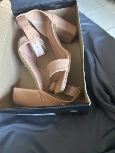 Sandália Nude