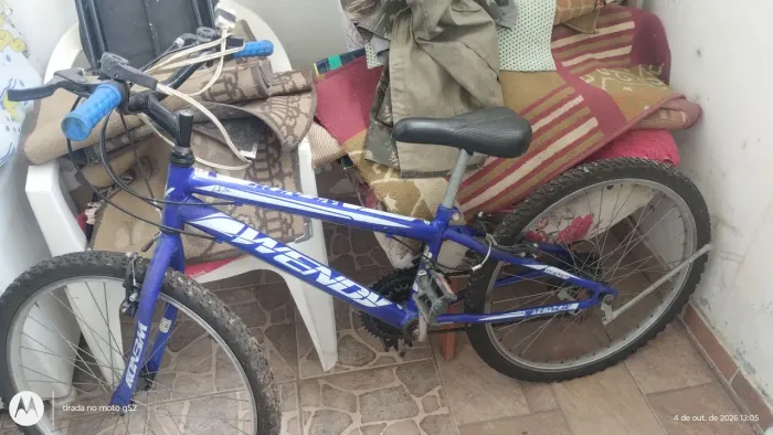 Bicicleta aro 20 muito nova