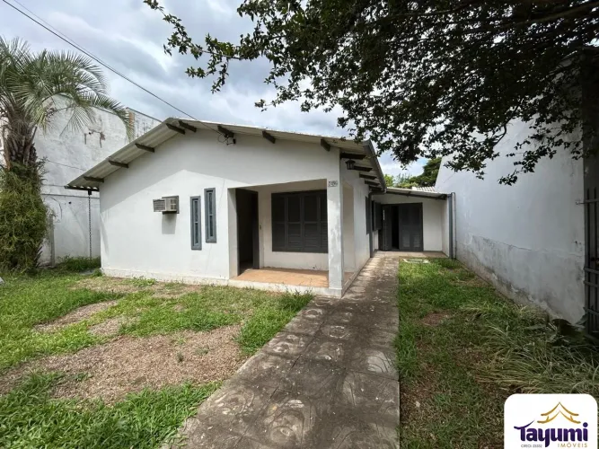 Locação: Casa para locação na Avenida em Santa Cruz do Sul-RS: 3 quartos, 1 sala, 2 banhei