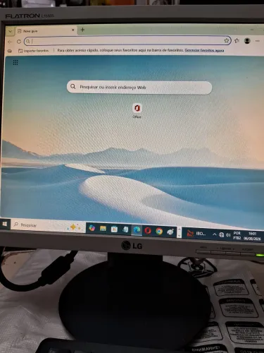 Monitor LG LCD 15 polegadas