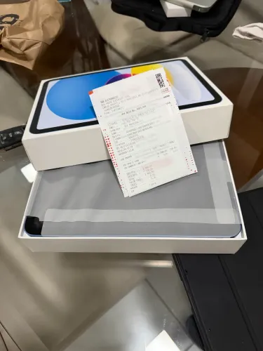 iPad 11 128 garantia  até março e nota fiscal zero 