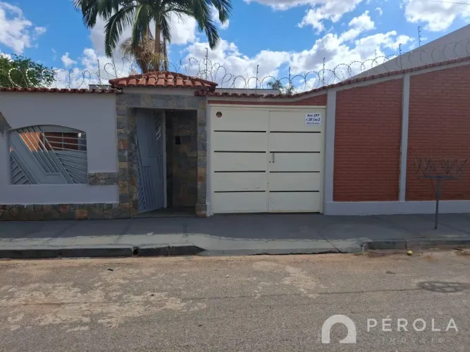 Casa Residencial Nº 02 Rua 257 Qd. 18 Lt. 04 Setor Coimbra Goiânia GO