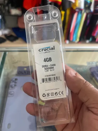 Memória Crucial, 4GB, 2400MHz, DDR4 - CT4G4DFS824A