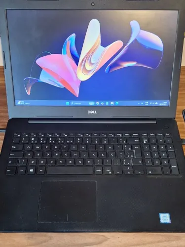 Notebook Dell inspiron 15 core i5 8th generation 8Gb, HD 1Tb,
