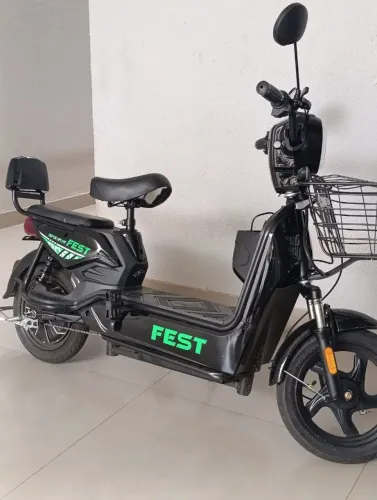 Bicicleta eletrica FEST