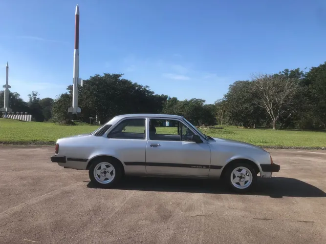 Chevrolet Chevette L / SL / Sl/e / DL / SE 1.6 2022