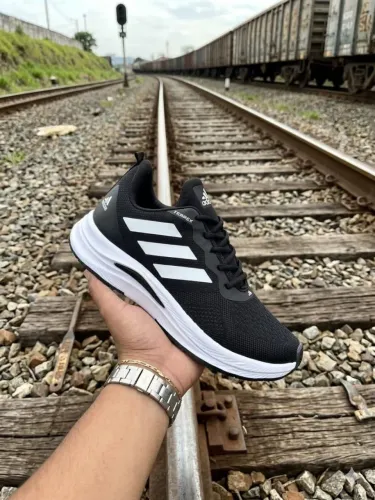 Tenis