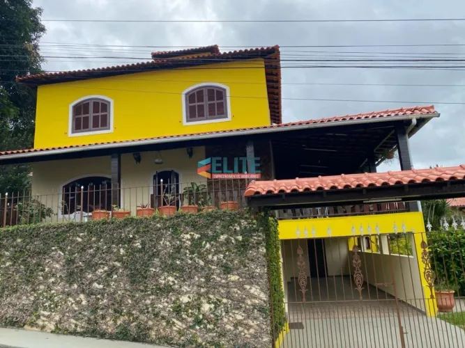 Casa em condominio