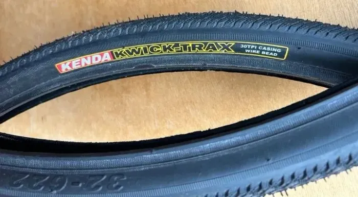 Pneu Bicicleta Kenda Kwick Tendril 700 X 32c + Par de fita antifuro