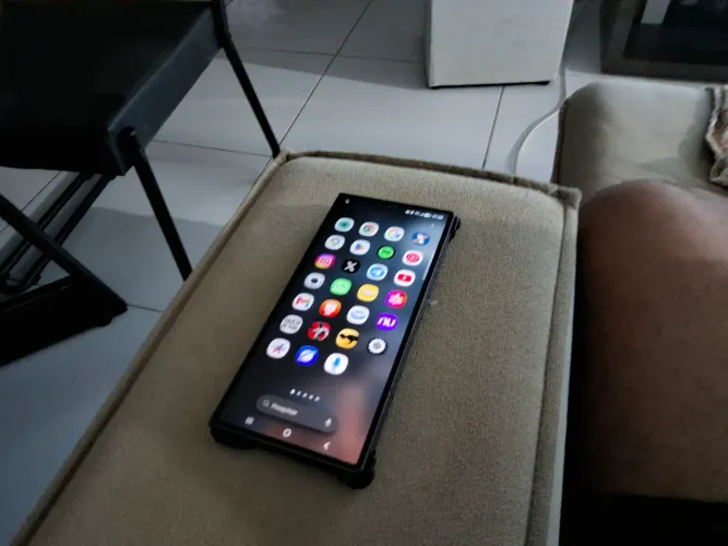 Samsung Galaxy Z Fold7 1tb 5g 16gb Ram, Dual Sim, Jetblack - Preto
