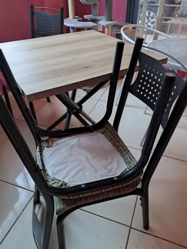 Jogo de mesa seminovo OPORTUNIDADE!