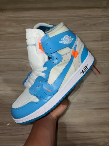 Tênis Nike Air jordan 1 X Off White