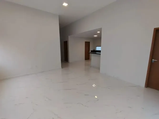 Vende-se linda cada no condomínio Monte Carlo no Parque das Nações, Parnamirim/RN!