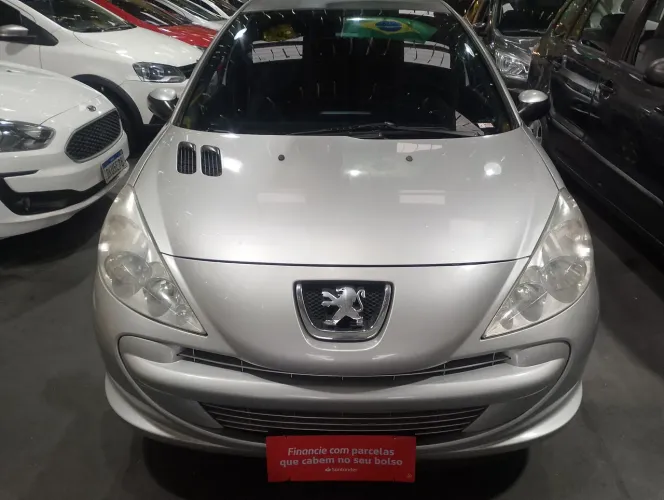 Peugeot 207 Sedan Passion XR 1.4 Flex 8V 4P 2013