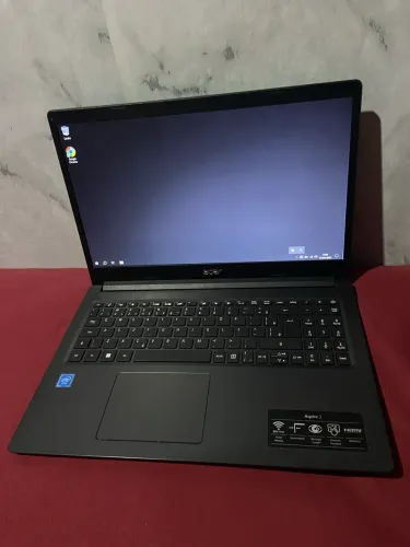 Netbook Acer aspire 3 