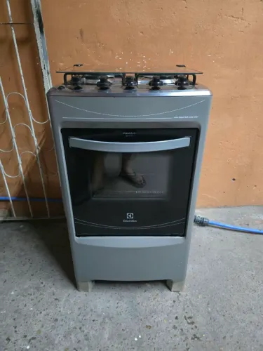 Fogão Electrolux, ( com entrega)