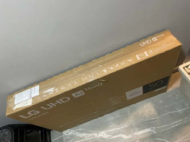 TV LG UHD AI ThinQ UT80 ? 50