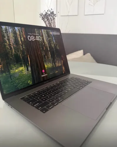 Macbook Pro 2018 16 POL/ i7/ 16GB RAM/ 512 SSD