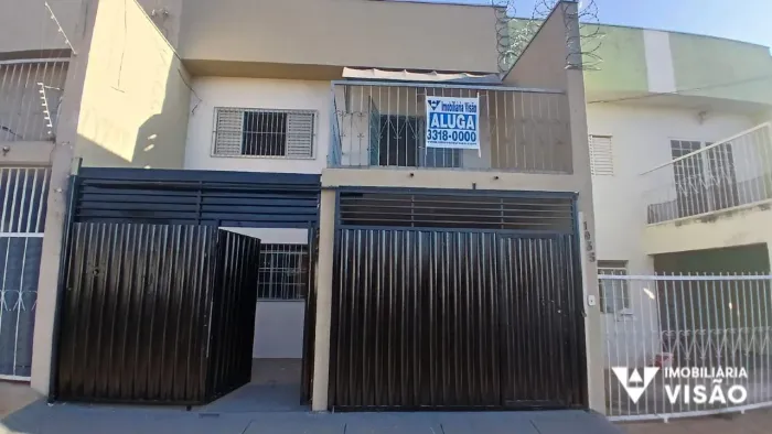 SOBRADO PARA ALUGAR COM 03 QUARTOS, 01 SUÍTE, 01 VAGA NO BAIRRO OLINDA