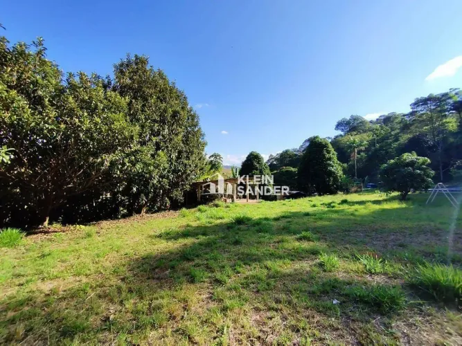 Sítio com 2 dormitórios à venda, 84000 m² por R$ 269.000,00 - Banquete - Bom Jardim/RJ