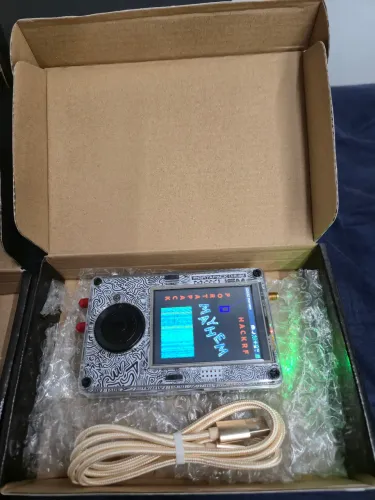 Hackrf + Portapack H4m + antenas