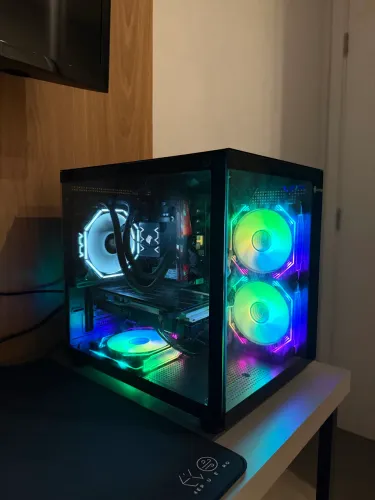 PC Gamer Usado - RTX 2060, Intel i7-9700KF, 16gb RAM, SSD Kingston NVme 500gb, HD 1TB