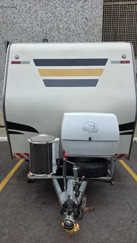 Trailer marca Grand Trailer 3.3