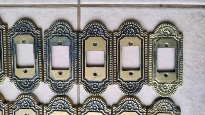 Tampa para Tomadas e Interruptores Estilo Medieval