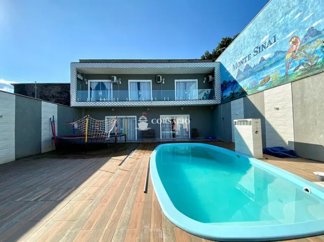 Sobrado alto padrão com piscina Caiobá