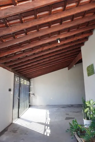 Linda casa para venda ou troca por Salão / Barracão , Casa , apartamento, terreno , veícul
