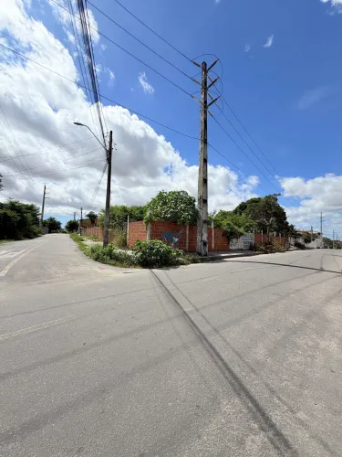 Terreno à venda no bairro Jari - Maracanau 
