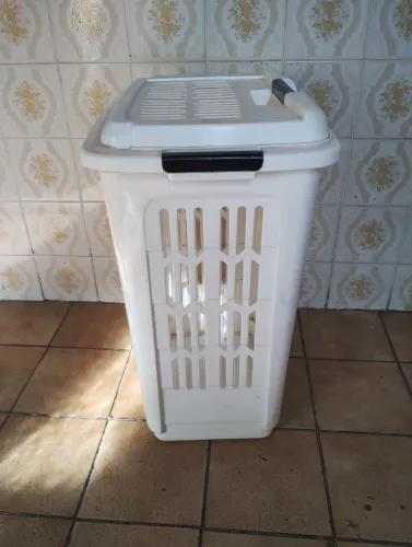 Cesto de roupa