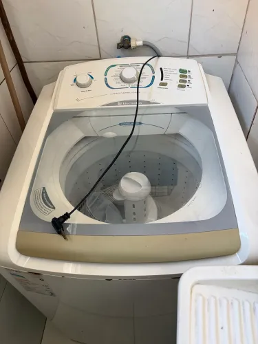 Maquina de lavar roupas