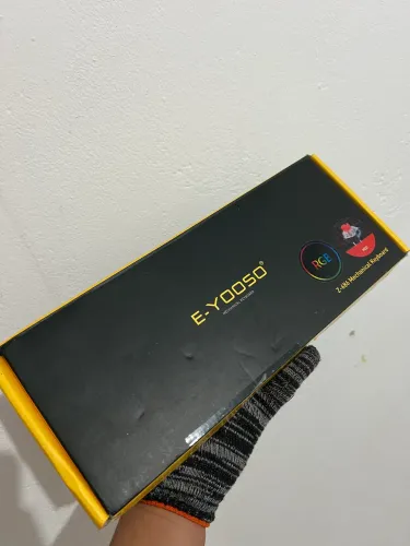 Teclado gamer eyooso z686