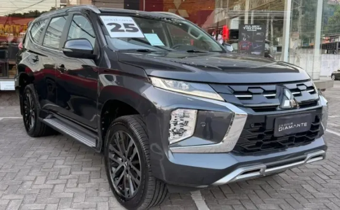 Mitsubishi Pajero Sport Legend Black 2.4 4X4 (die) Aut. 2025