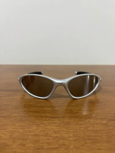 oakley minute 