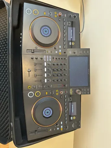 Pioneer DJ OPUS-QUAD