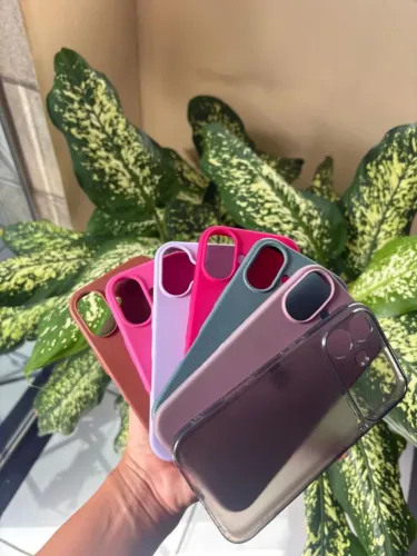 CAPAS PARA IPHONE 16