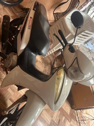Vendo moto pro interior, valor de desapego, kit e pneus novos, toda revisada 