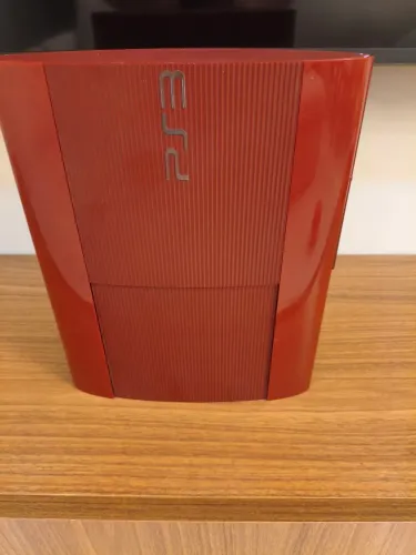 Playstation 3 Vermelho Super Slim 500GB (CECH-4004C) + 2 Controles Originais + Jogos 