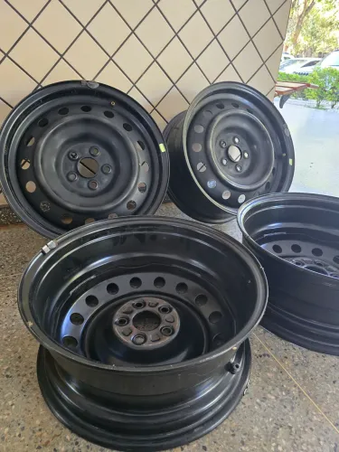 Rodas com furação 5x100mm 